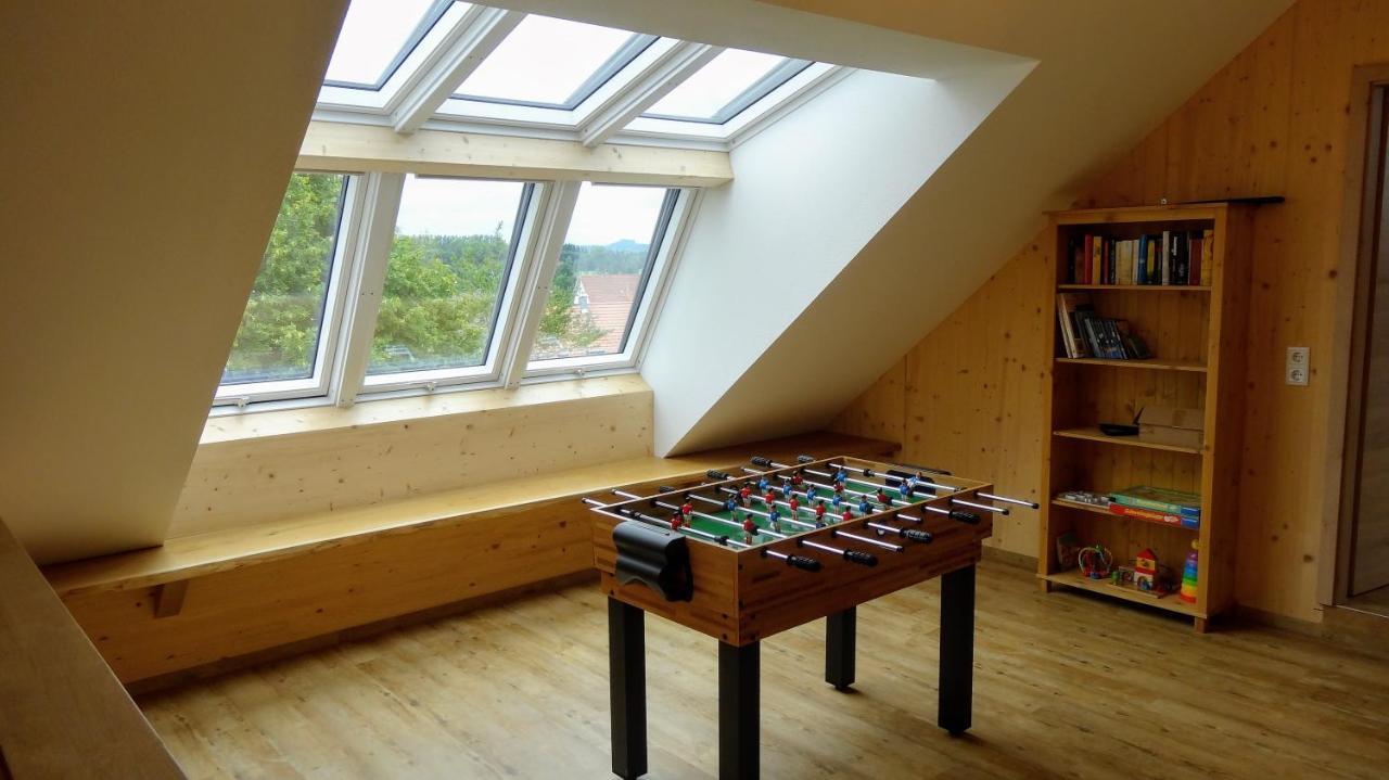 Baumkrone Im Happy Allgaeu - 2-Stoeckige Wohnung Mit Wohnnetz Leutkirch im Allgäu Exterior foto